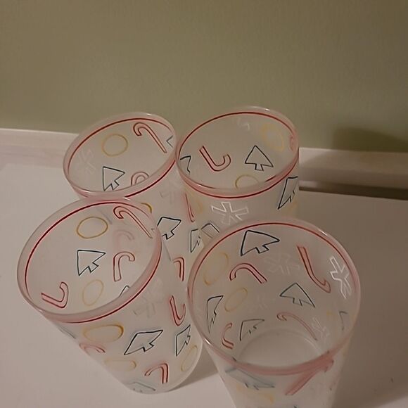 Set of Four Frosted Christmas Glasses - Picture 2 of 5